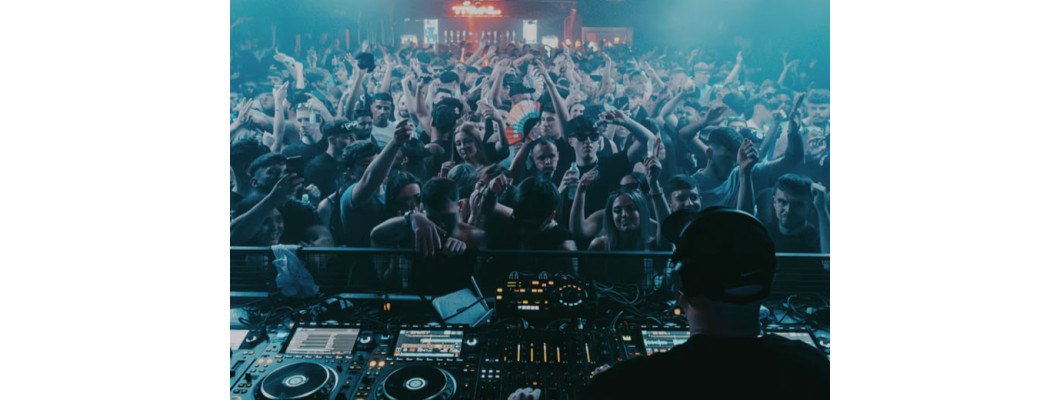 Top Gear Every Venue Owner and Mobile DJ Needs in 2025 Top Gear Every Venue Owner and Mobile DJ Needs in 2025