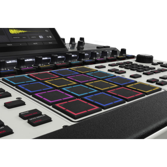 Akai MPC XL Standalone Sampling Workstation