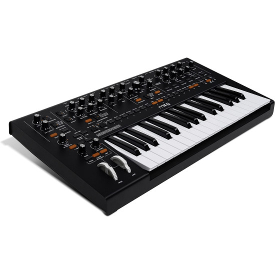 Moog Messenger Analog Monophonic 32-Key Synthesizer Moog Messenger Analog Monophonic 32-Key Synthesizer