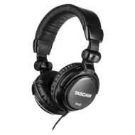 Tascam TH-02 Studio Headphones Tascam TH-02 Studio Headphones
