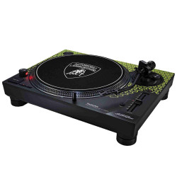 Technics & Lamborghini Limited Edition Direct Drive Turntable SL-1200M7B- Green Technics & Lamborghini Limited Edition Direct Drive Turntable SL-1200M7B- Green