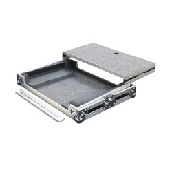 Odyssey FZGSDJC1 Glide Style Universal Flight Case for Medium DJ Controllers Odyssey FZGSDJC1 Glide Style Universal Flight Case for Medium DJ Controllers