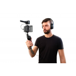 IK Multimedia iRig Mic Video Universal Digital Shotgun Microphone IK Multimedia iRig Mic Video Universal Digital Shotgun Microphone