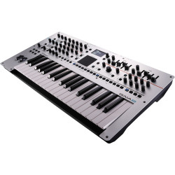 Roland GAIA 2 Hybrid Wavetable & Virtual Analog Synthesizer Roland GAIA 2 Hybrid Wavetable & Virtual Analog Synthesizer